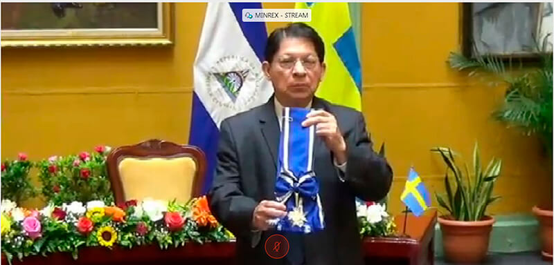 condecoracion-embajador-suecia-nicaragua